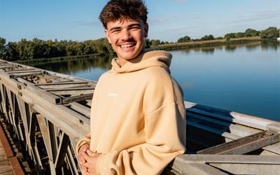 BERG Hoodie Sandstorm Edition M1