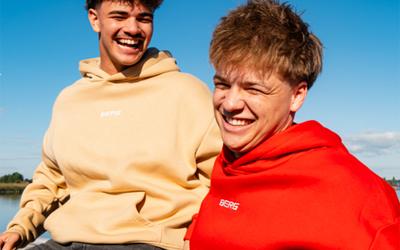 BERG Hoodie Signature Red M1