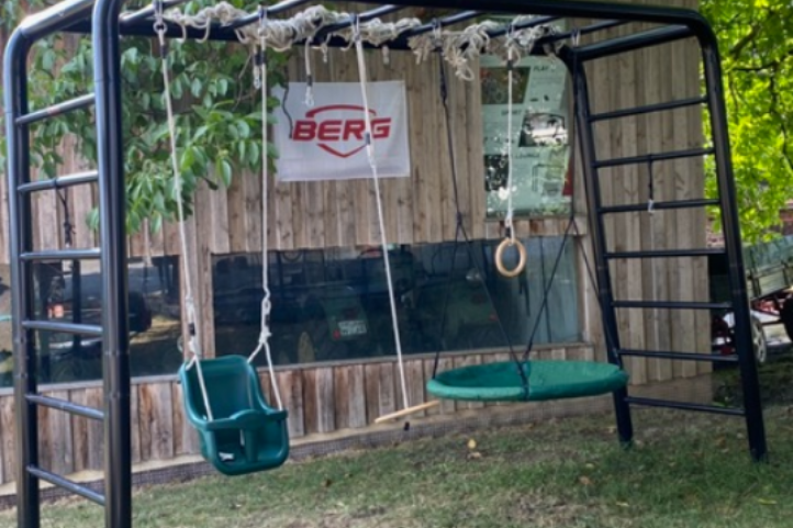 2 Berg Händlersuche 2025 130