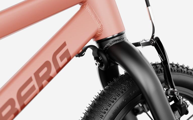 24 90 02 00 BERG Dash 14 Terracotta Red HL3 1