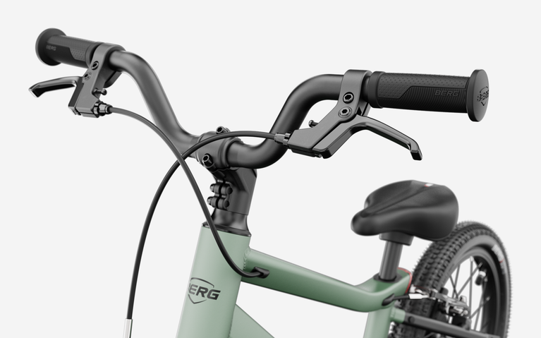 24 91 00 00 BERG Dash 16 Sage green HL2