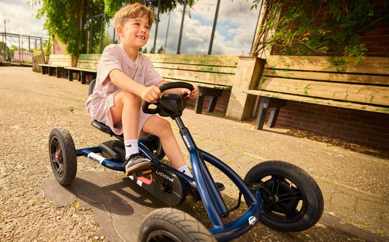 24 20 67 00 10 BERG Buddy Classic Blue