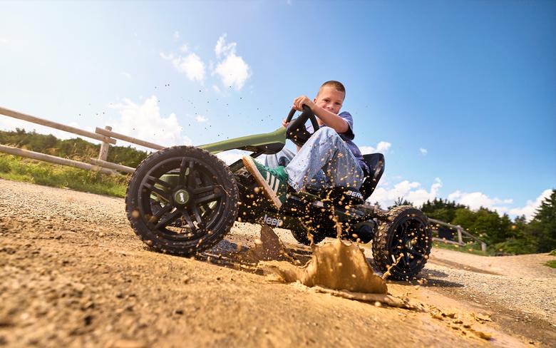BERG Rally Off-road Jeep Cherokee