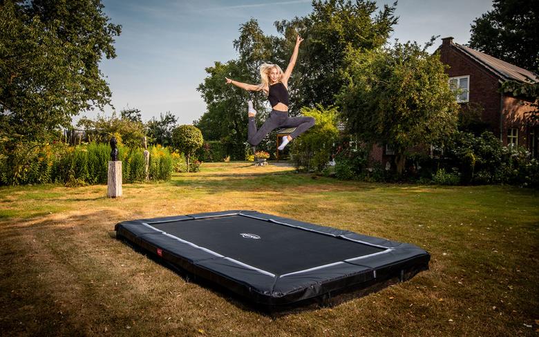 BERG Ultim Favorit InGround Trampoline