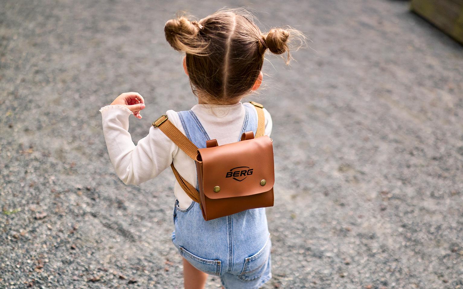 BERG MOOV 12 Retro Black M1