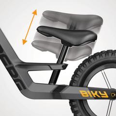 Adjustable seat of the BERG Biky balance bike for extra comfort and growth adaptability